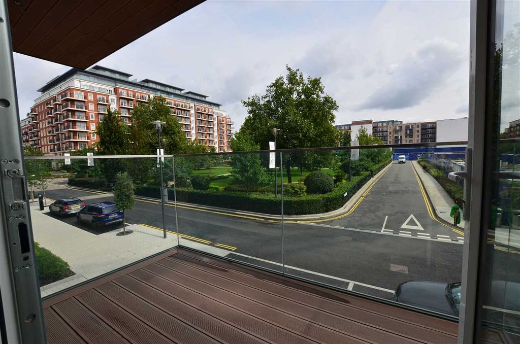 Property photo 2 of 7