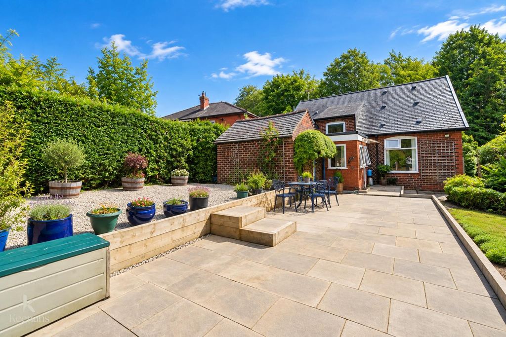 Property photo 2 of 48 2.Jpg