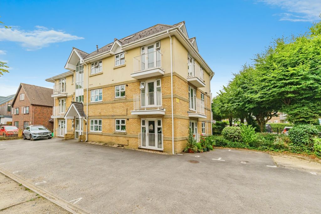 Property photo 1 of 13 Photo