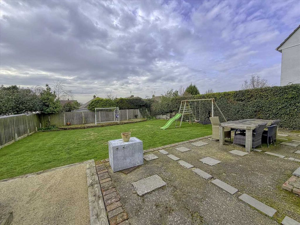 Additional image 20 of 4 bed detached house for saleThe Close, Frinton On Sea CO13