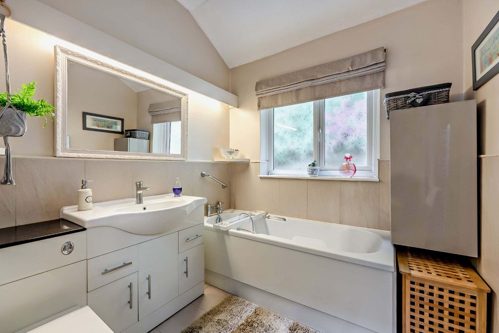 Additional image 10 of 4 bed bungalow for saleBodfari, Denbigh, Denbighshire LL16
