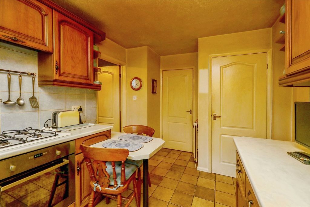 Property photo 3 of 22 Picture No. 25