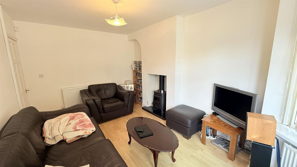Property photo 2 of 16 Reception Room