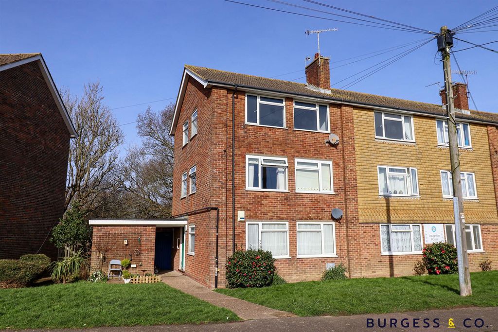 Property photo 1 of 13 Front.Jpg