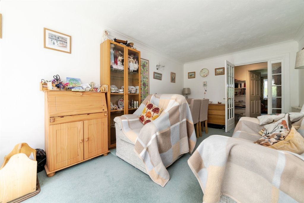 Property photo 2 of 19