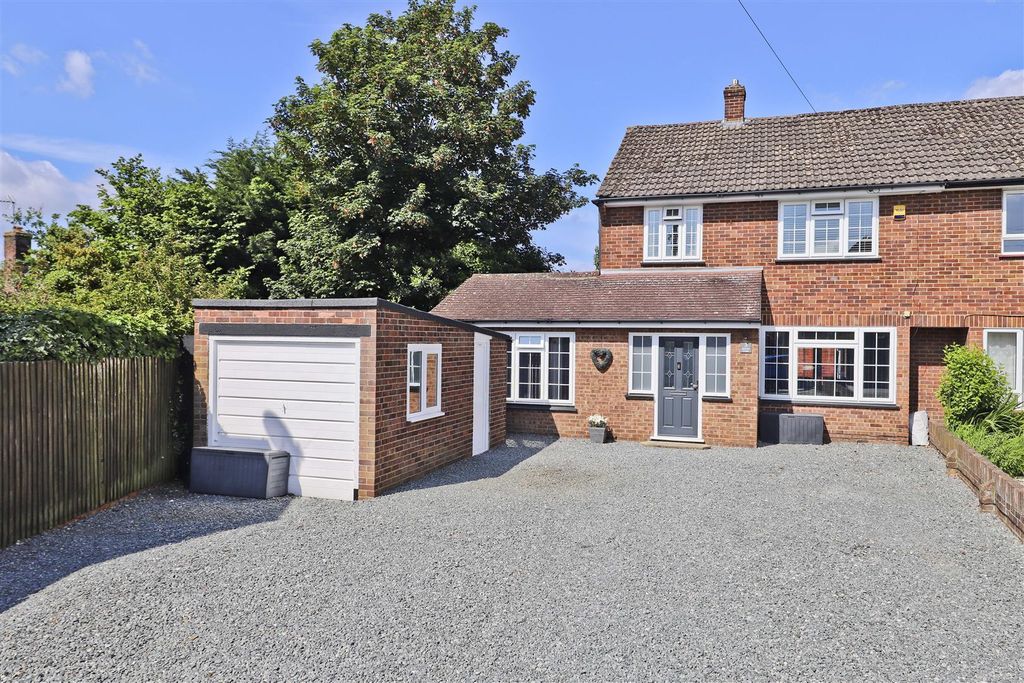 Property photo 1 of 25