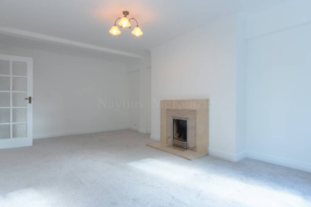 Property photo 2 of 12 Image