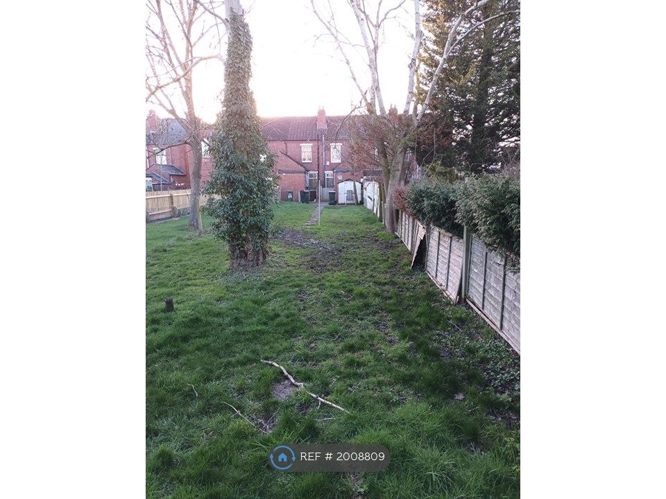 Property photo 2 of 18