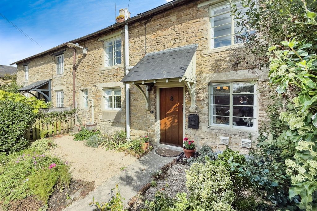 Property photo 1 of 19