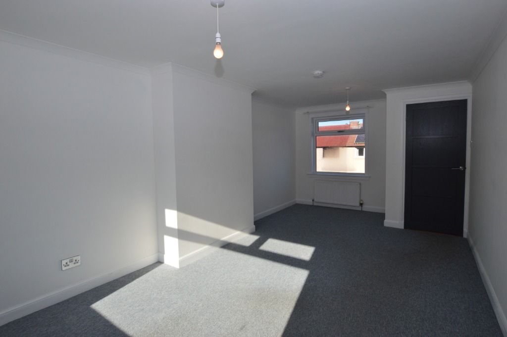 Property photo 3 of 12 Photo 3