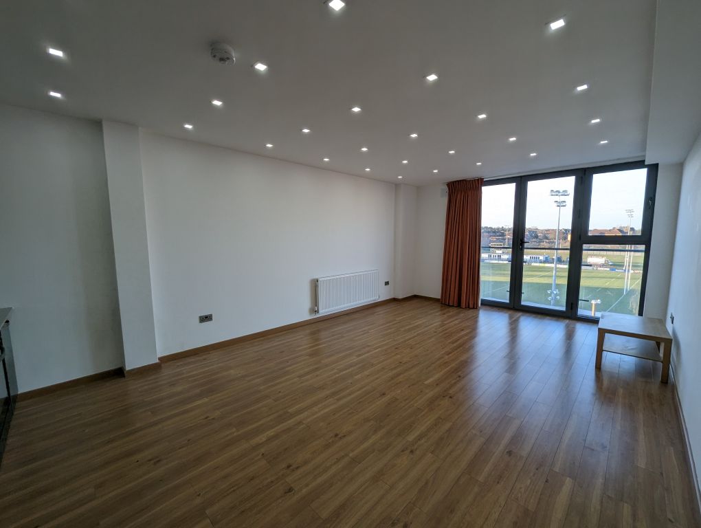 Property photo 3 of 11