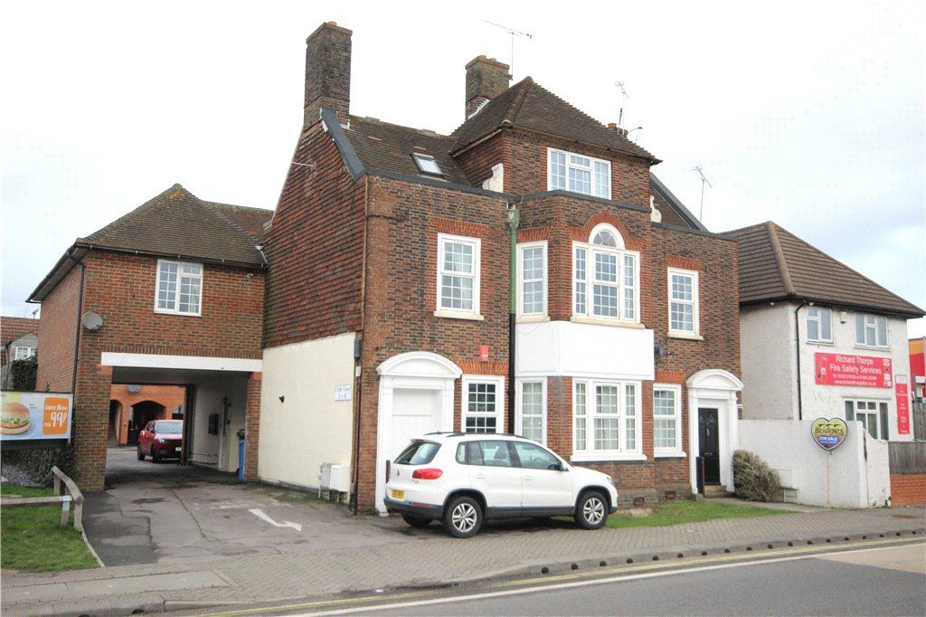Property photo 1 of 8 External