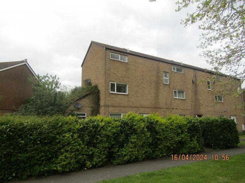 Property photo 1 of 2