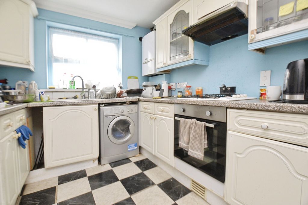 Property photo 1 of 11 Pbox-Img.Jpg