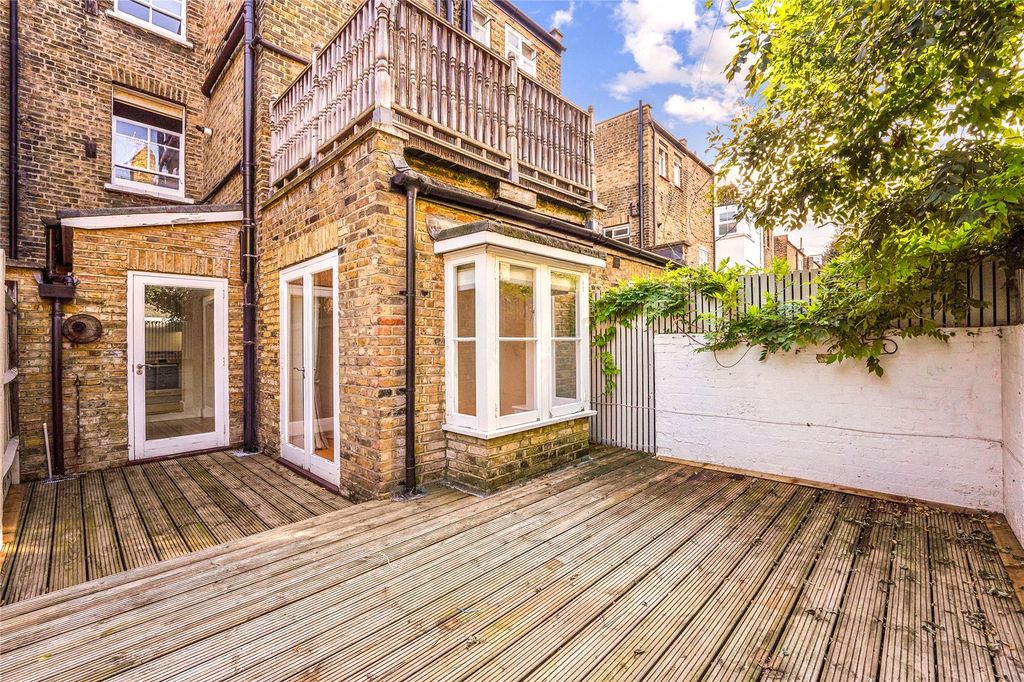 Property photo 2 of 12 Picture No. 13