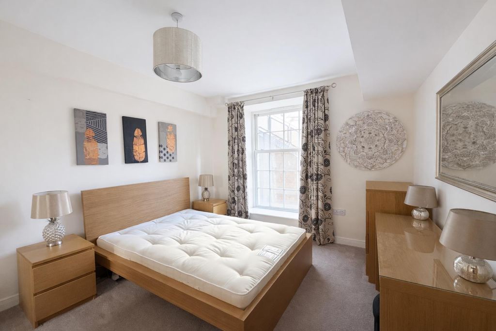 Property photo 2 of 11 5.Png