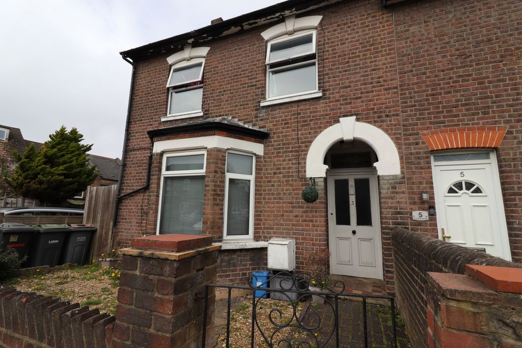 Property photo 1 of 40 Rare Dual Property Â€“ High Yield Potential
