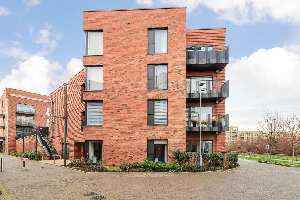 Property photo 1 of 19 Img_4069.Jpg