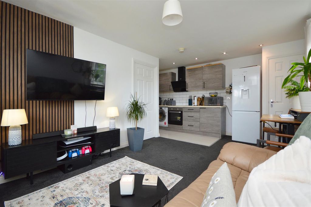 Property photo 2 of 15 Open Plan Kitchen / Living Room