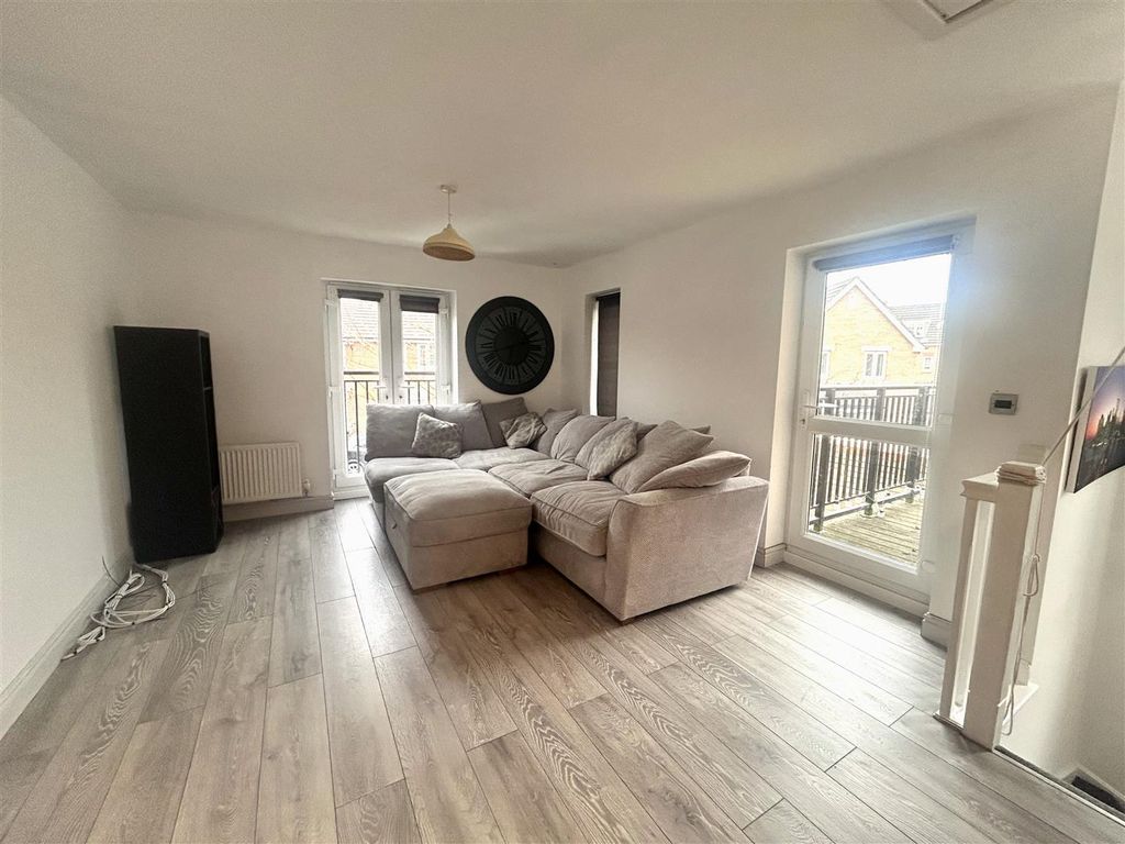 Property photo 2 of 6 Img_0350.Jpeg