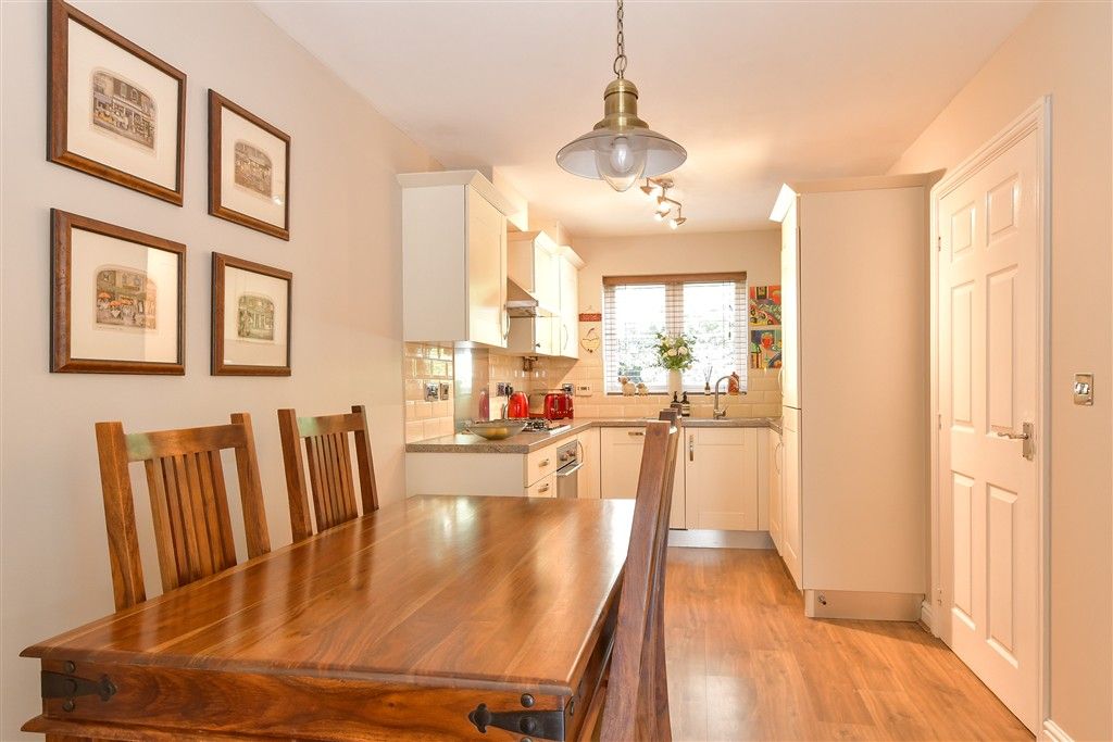 Property photo 2 of 10 Kitchen/ Dining Area