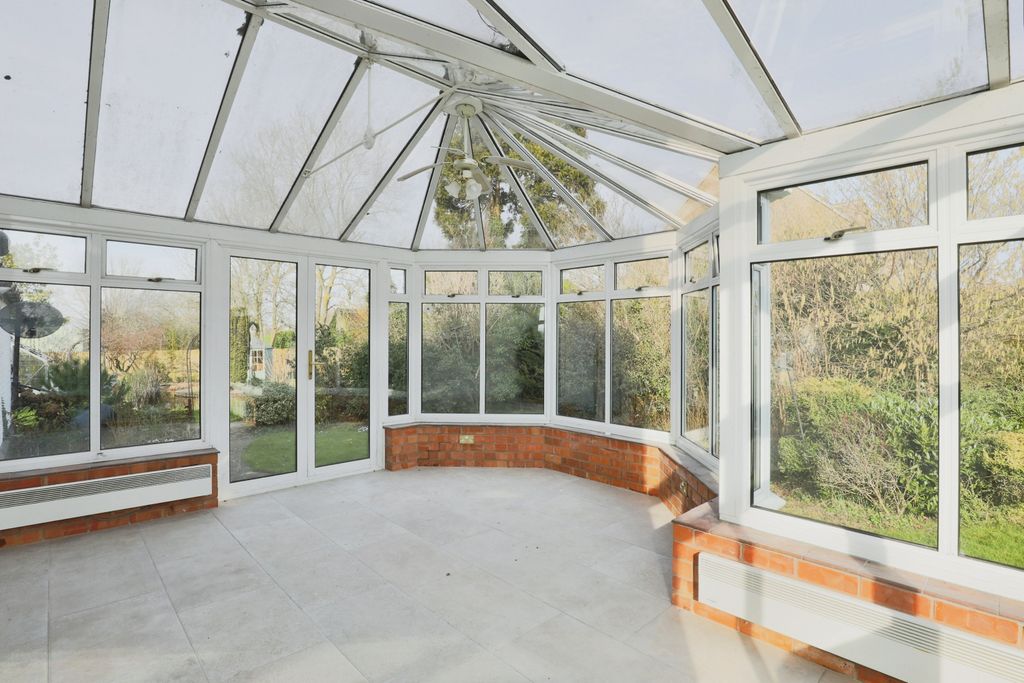 Property photo 3 of 17 Photography