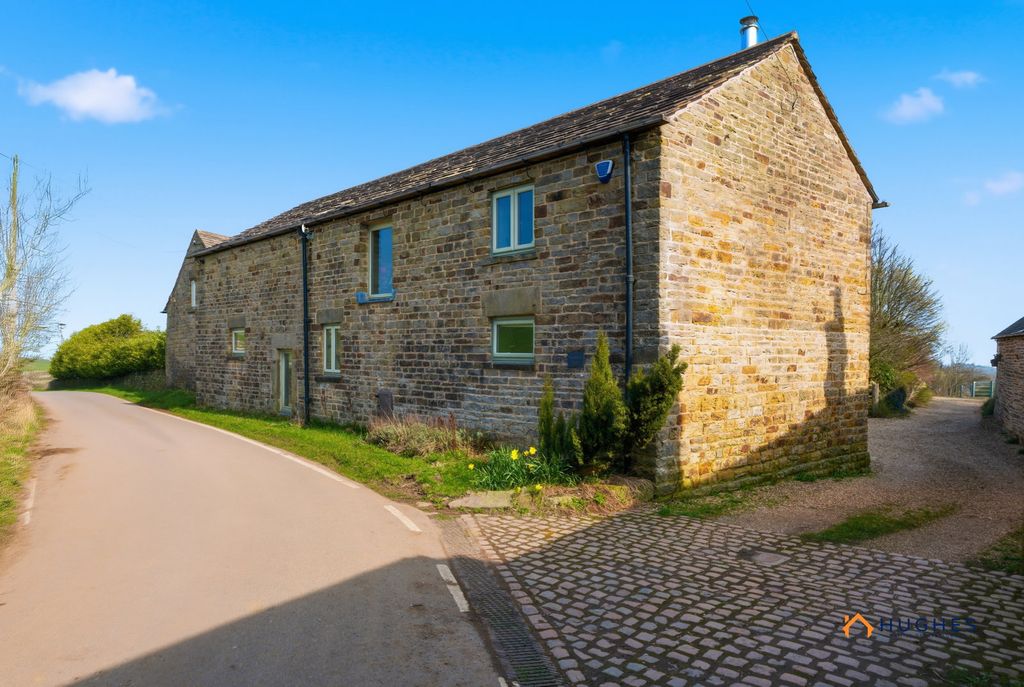 Property photo 1 of 64