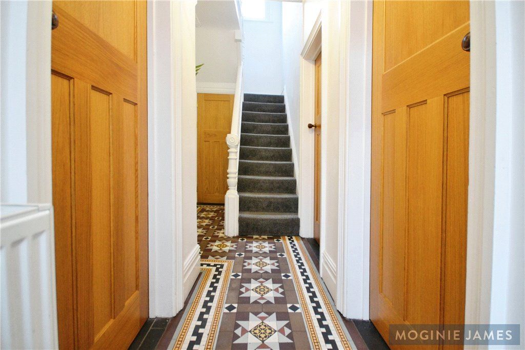 Property photo 3 of 19 Picture No. 17