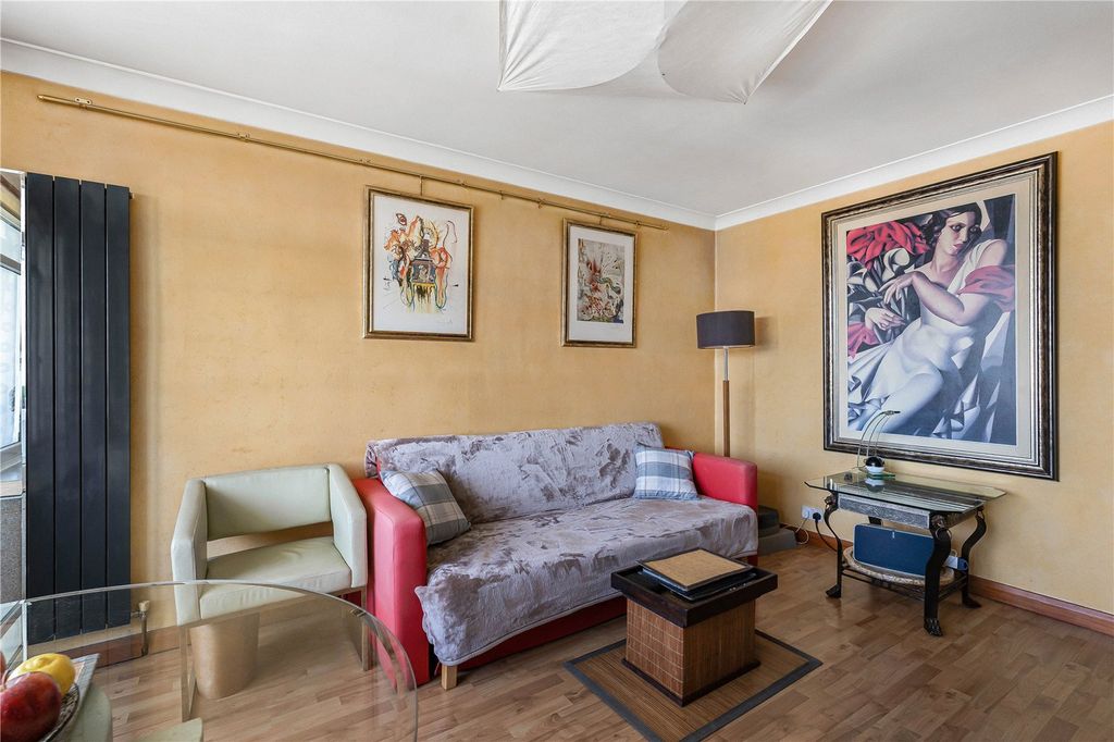 Property photo 1 of 15 Reception Room