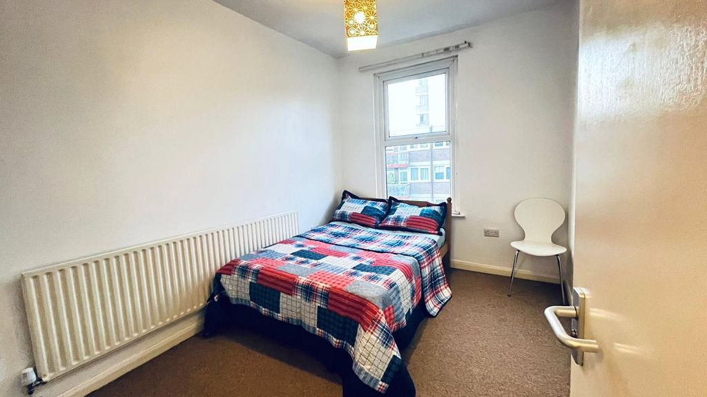 Property photo 1 of 9 Picture No. 25