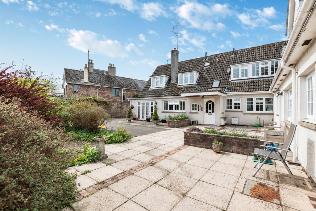 Additional image 16 of 1 bed flat for saleThe Parade, Monmouth, Monmouthshire NP25