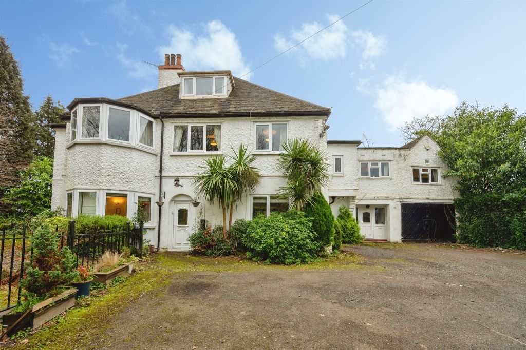 Property photo 1 of 20