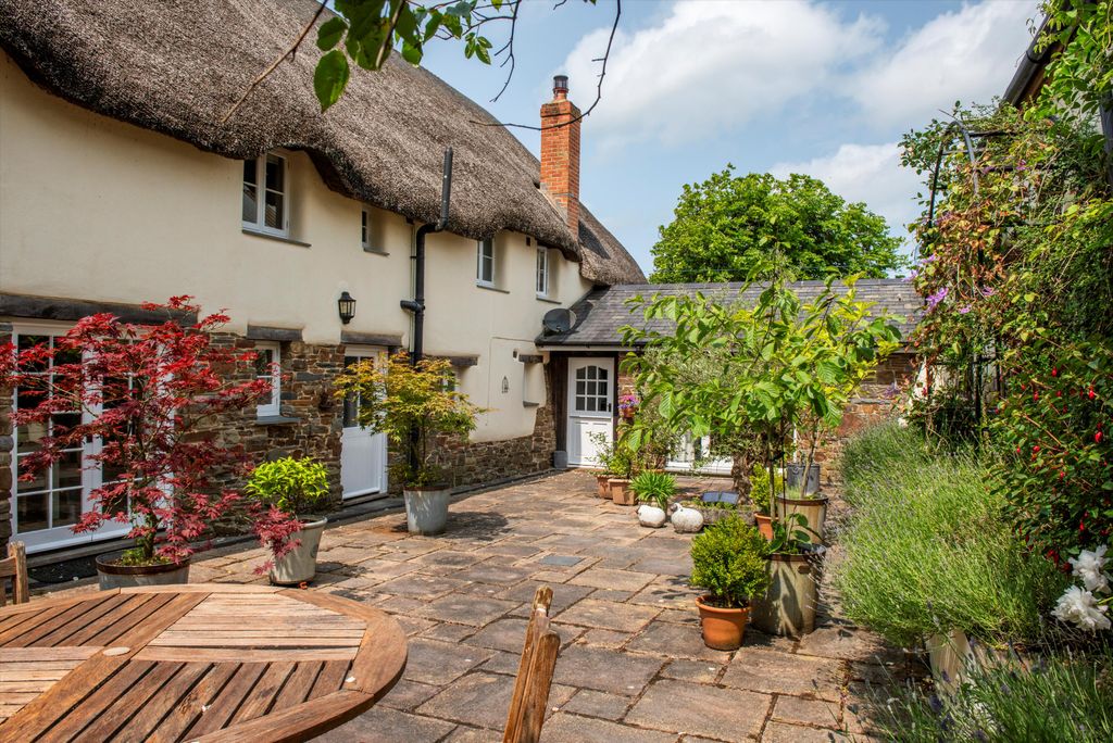 Property photo 1 of 25 Image