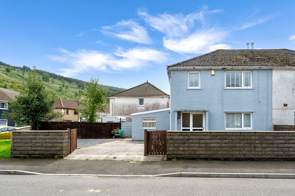 Property photo 1 of 34