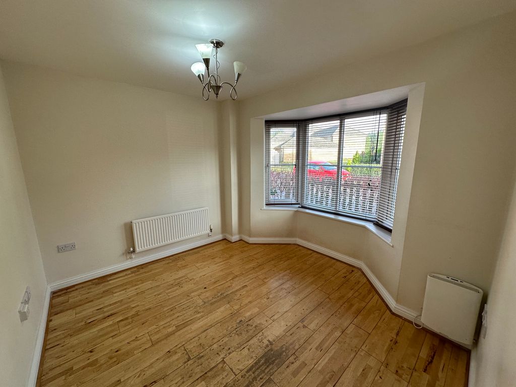 Property photo 2 of 15 Image