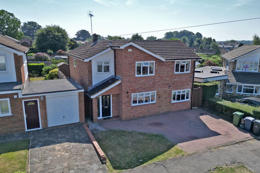 Property photo 1 of 12 5313381
