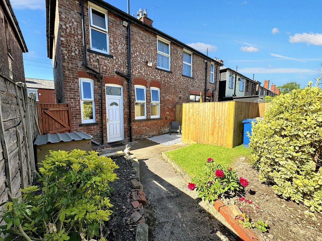 Property photo 2 of 15