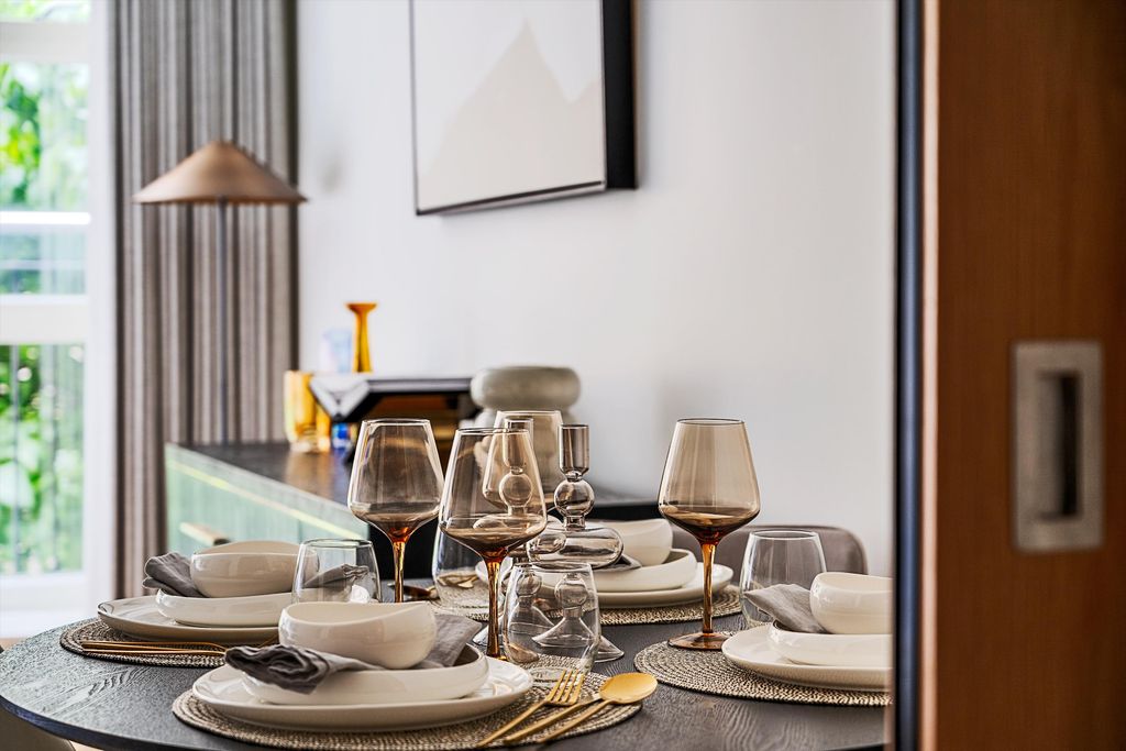 Property photo 3 of 21 Image