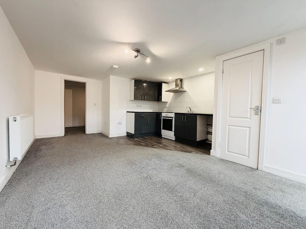 Property photo 3 of 8 Img_4626.Jpg