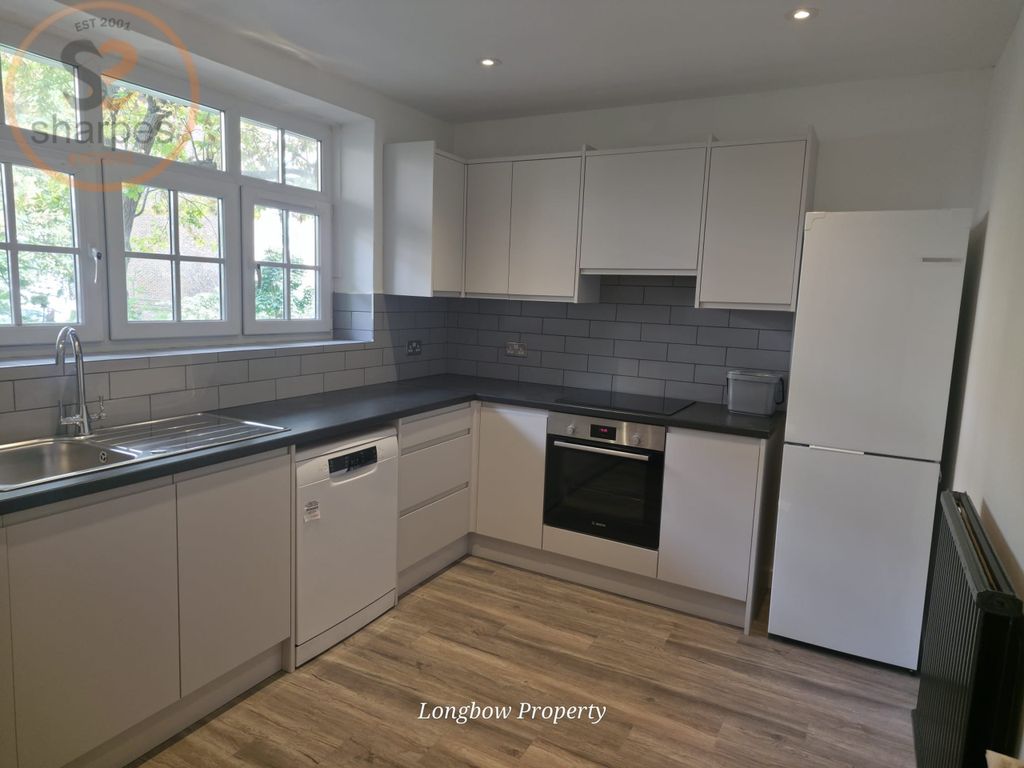 Property photo 1 of 13 Kitchen.Jpeg