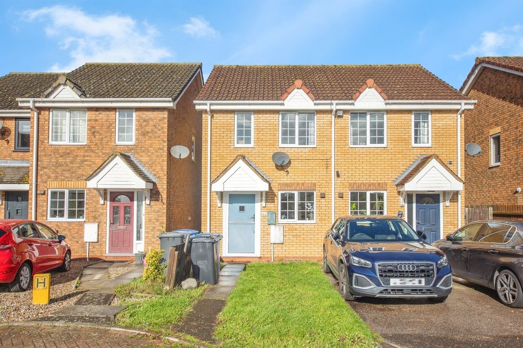 Property photo 1 of 11