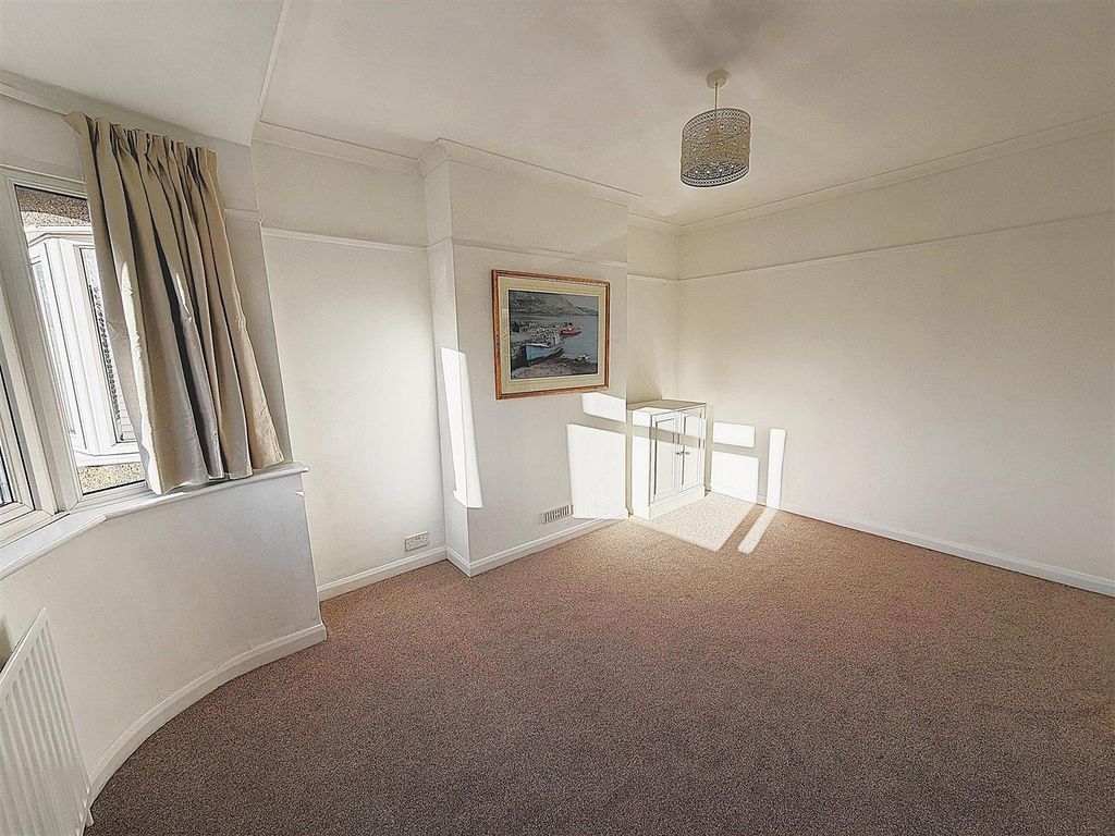 Property photo 3 of 10 3.Jpg