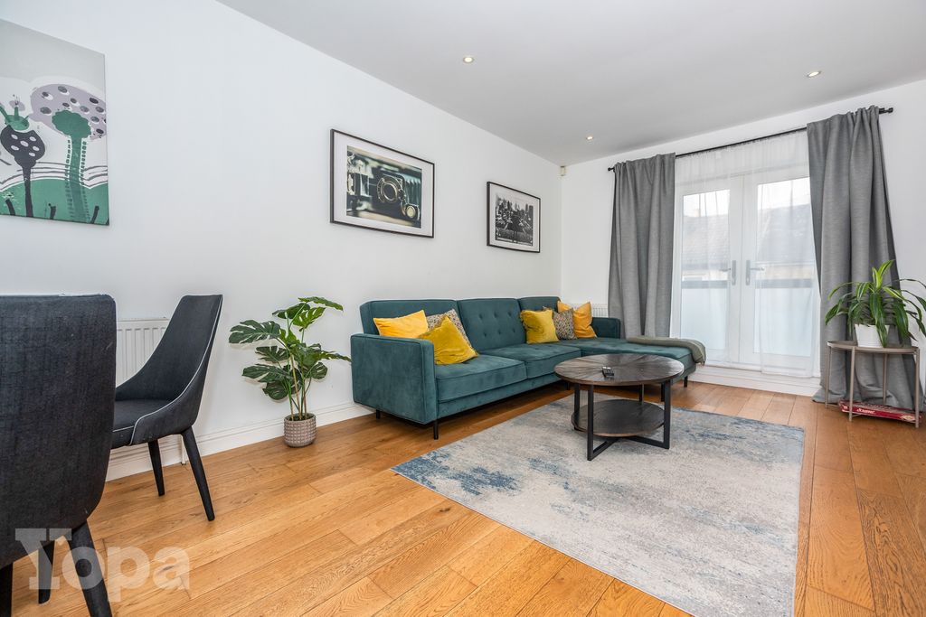 Property photo 2 of 20 Photo #2