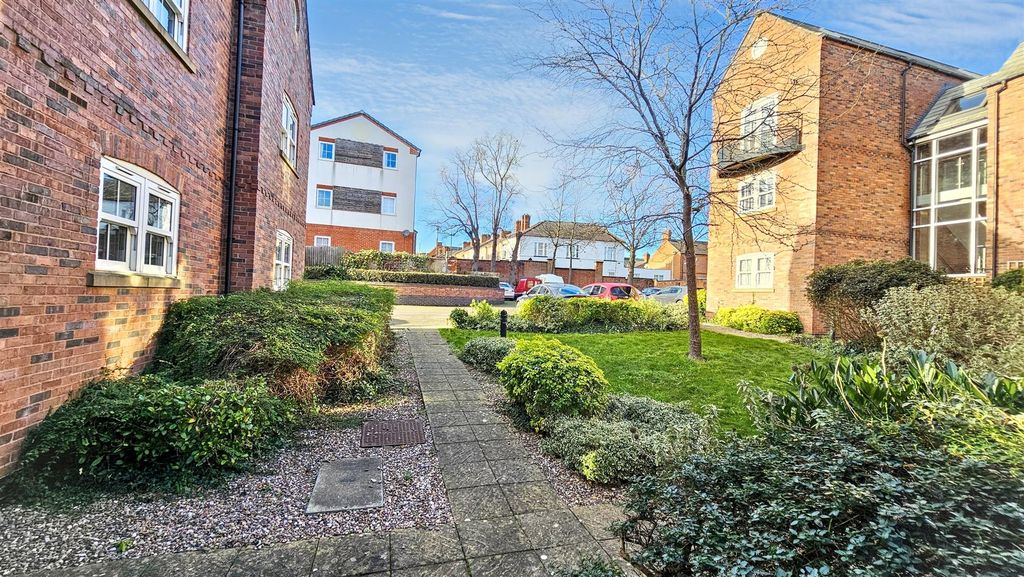 Property photo 2 of 13 20251125_130800.Jpg