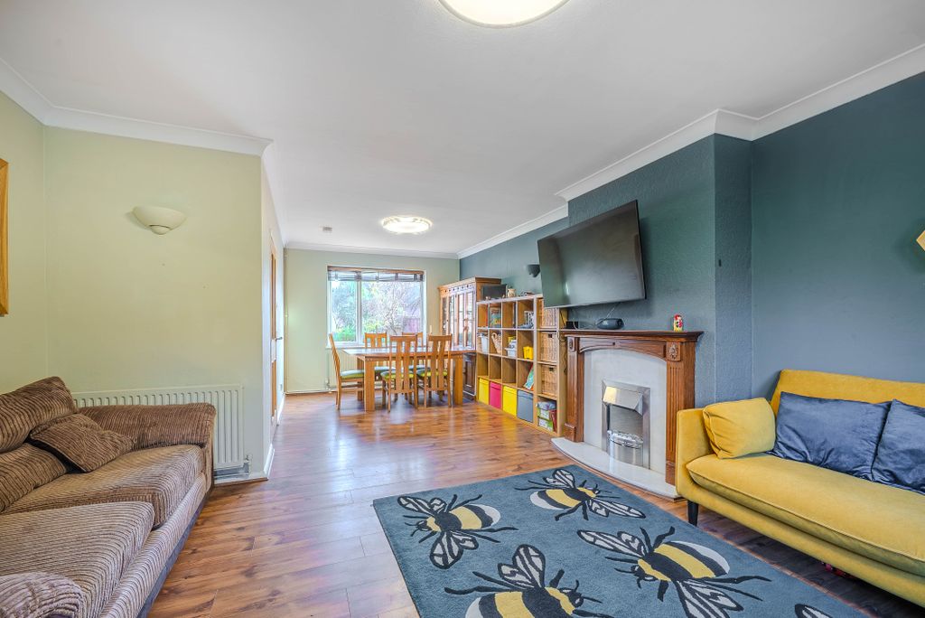 Property photo 3 of 15