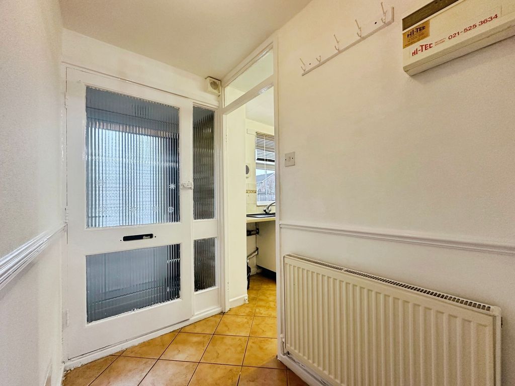 Property photo 2 of 21