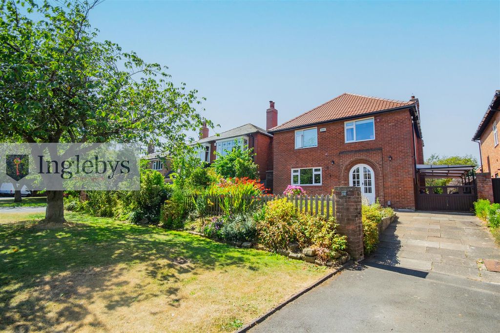 Property photo 1 of 46
