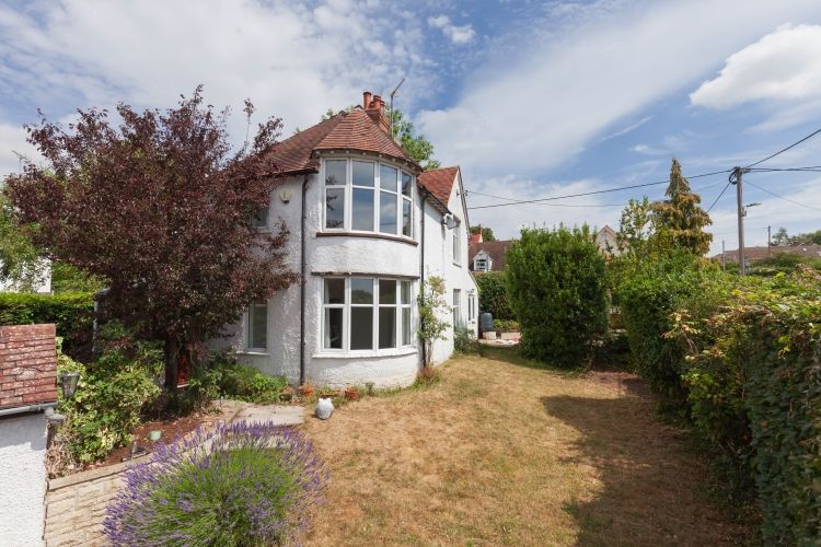 Property photo 1 of 9 285795