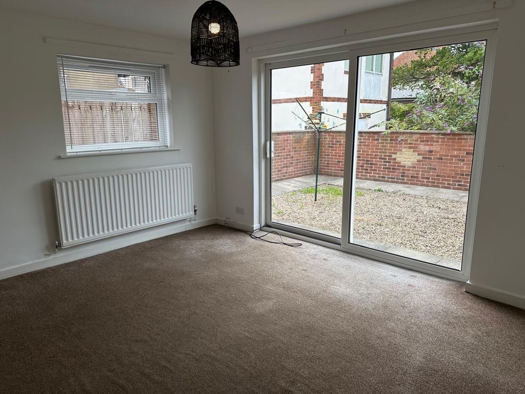 Property photo 2 of 12 Img_8135