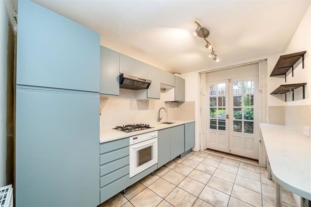 Property photo 3 of 9